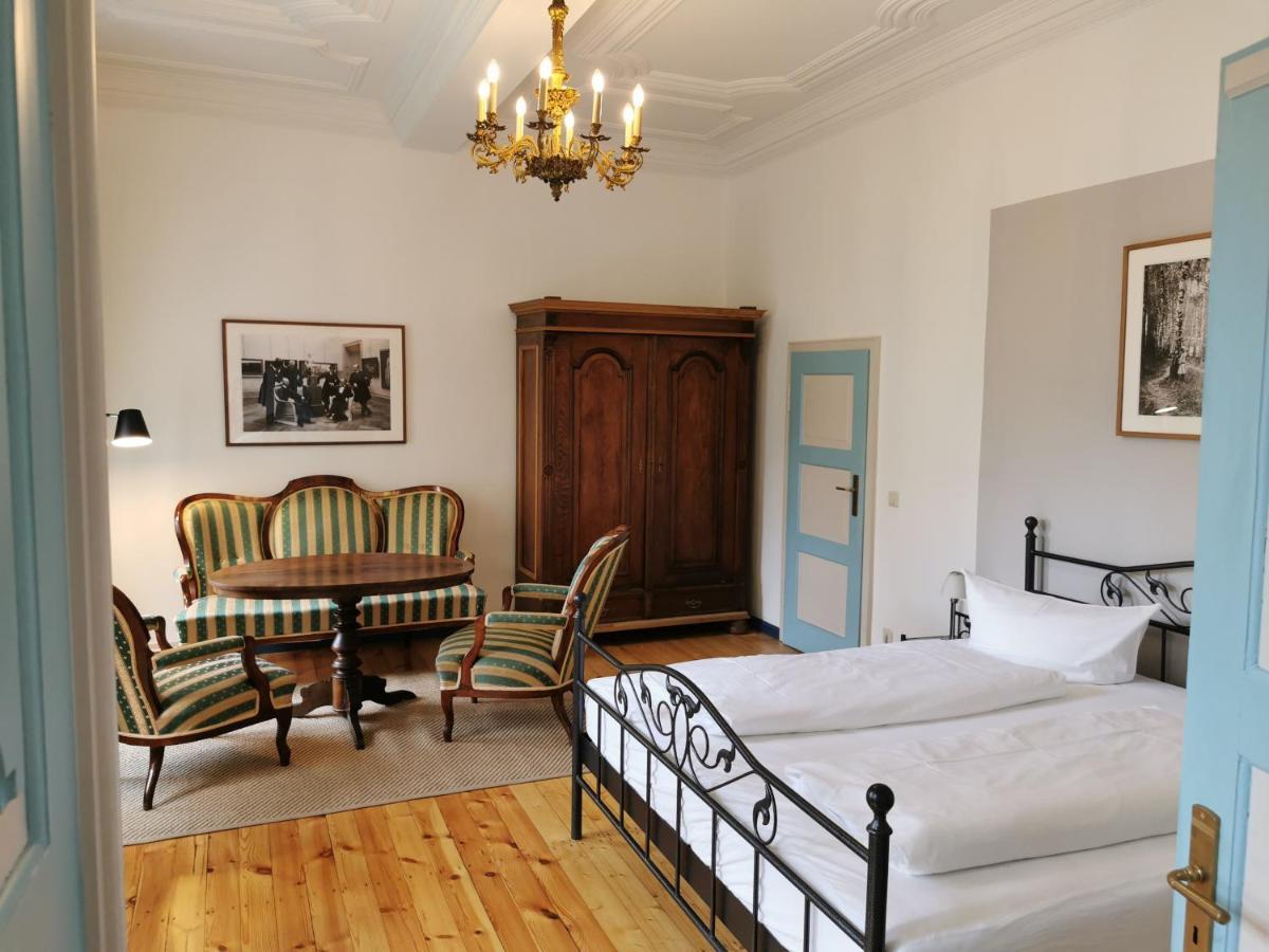 Altstadt Palais Weimar  Buitenkant foto